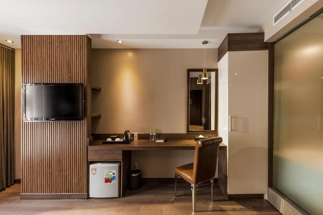 Sunflower Luxury Hotel Ho Chi Minh City Exterior photo