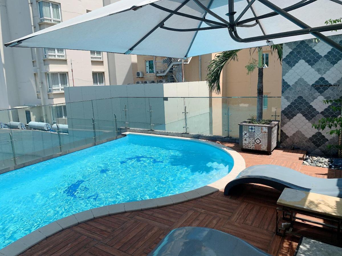 Sunflower Luxury Hotel Ho Chi Minh City Exterior photo